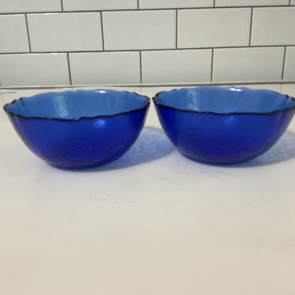 VTG GLCOLOC ARCOROC FRANCE Cobalt Blue Floral Small Glass Bowls Set of 2 - Picture 5 of 9